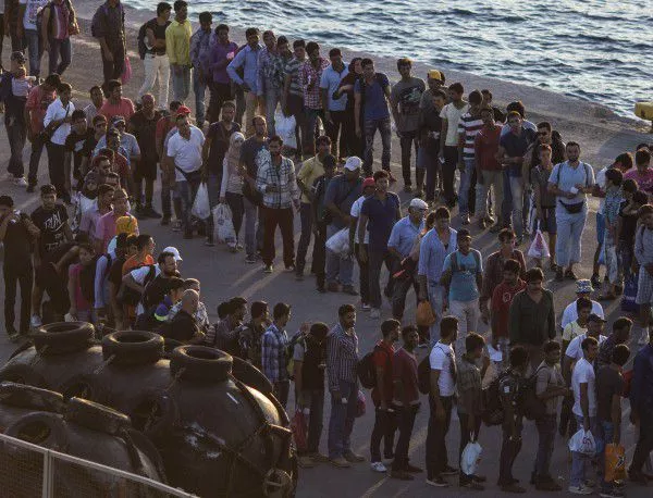 Великобритания няма да участва в плана за преразпределение на бежанци