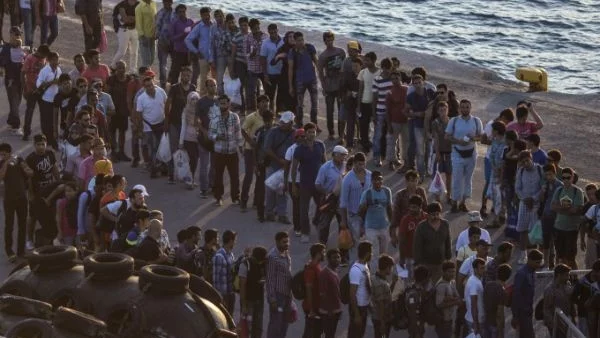 Гърция се е съгласила да приеме 50 000 бежанци