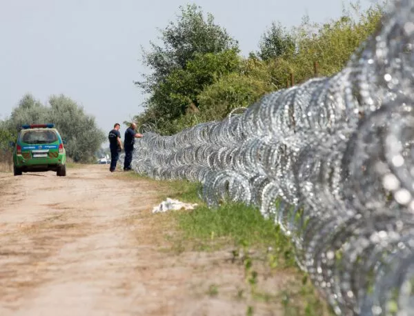 Унгария строи оргада и по границата с Румъния