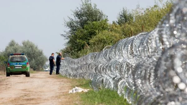 Унгария строи оргада и по границата с Румъния