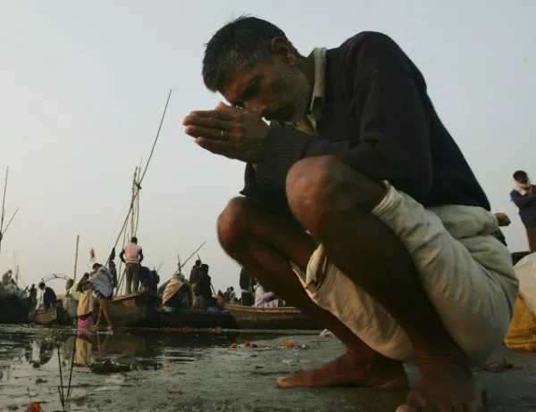 Само за месец и половина в Индия са загинали стотици заради наводнения