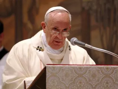 Папата е на историческо посещение в Куба