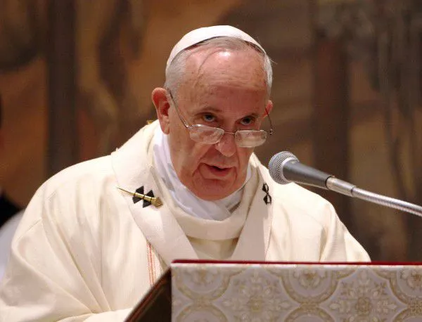 Папа Франциск ще направи първата си обиколка в Африка
