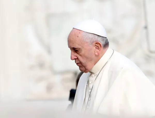 Папата: Няма смисъл да ходите на църква, ако не вярвате