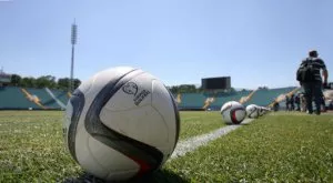 {{ otherArticle[0].article.title }}