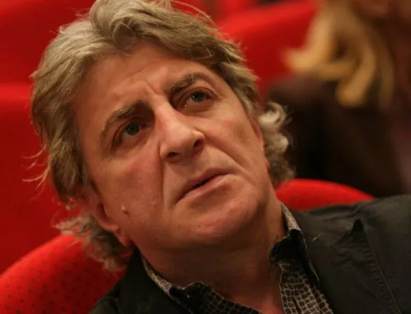 Морфов подаде оставка като директор на Народния театър