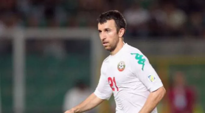 Защо Петър Хубчев не викна капитана на националния отбор по футбол?