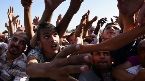 В петък решават за суспендиране на Шенген заради Гърция 