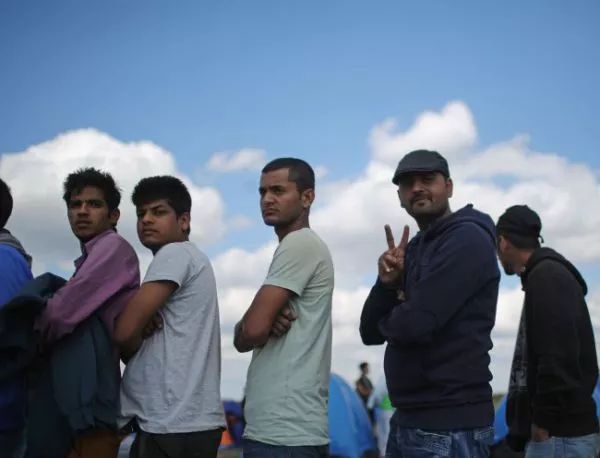 ООН: На гръцките острови има 30 000 имигранти