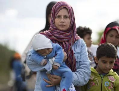 Чешкият премиер заяви, че Вишеградската група е против квотите за бежанци