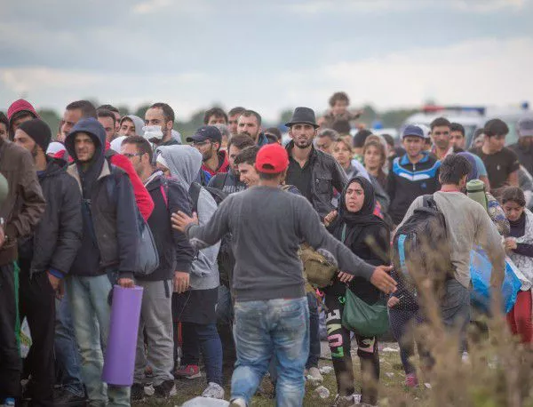 Около 40 хиляди мигранти очаква Германия в следващите два дни