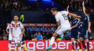 Гьотце отнесе жестока доза критики