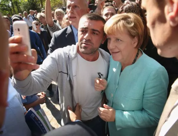 Депутати от партията на Меркел заявиха, че Германия не може да се справя с мигрантите