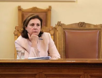 Бъчварова: Няма правителство без подкрепа от ГЕРБ, кабинетът нямаше корупционен скандал