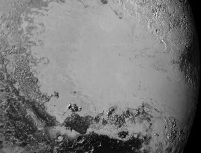 Нови снимки на Плутон изпрати 
