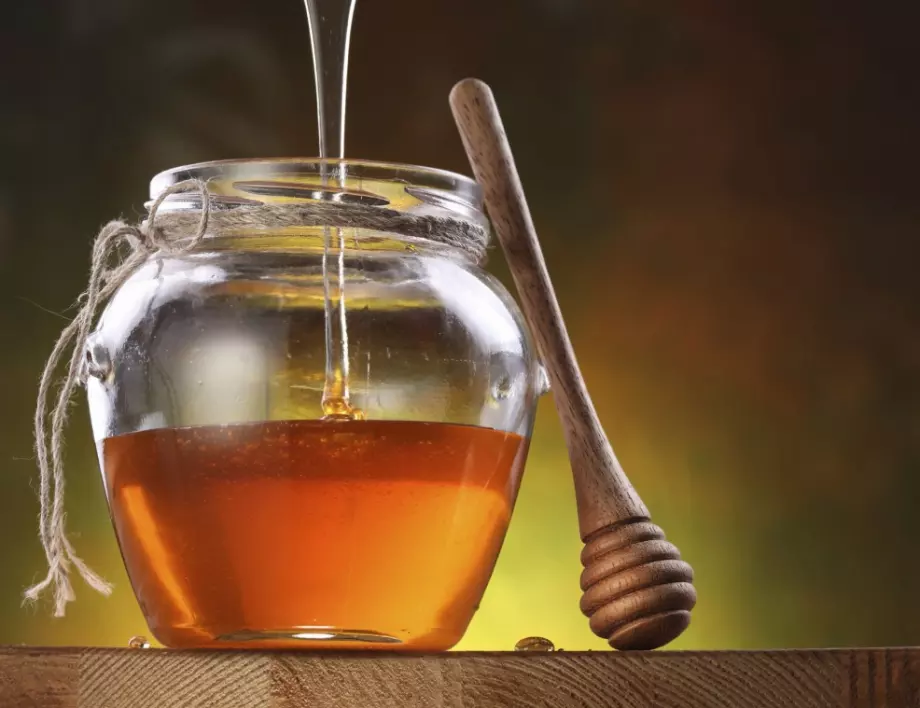 Колко мед можете да ядете на ден без да е опасно за здравето?