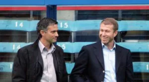 Моуриньо захапа Абрамович преди дербито с Челси