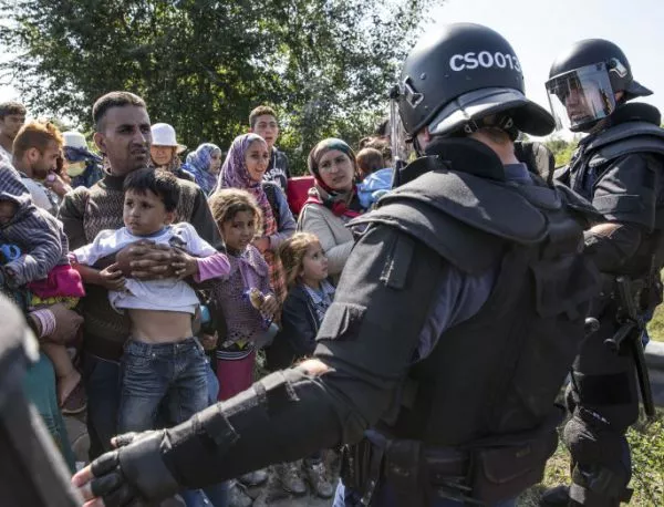 Унгария: Да помогнем на България и Македония, Гърция нарушава Шенген 