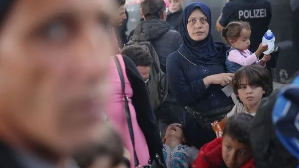 Имам към бежанците: Размножавайте се и превземайте Европа
