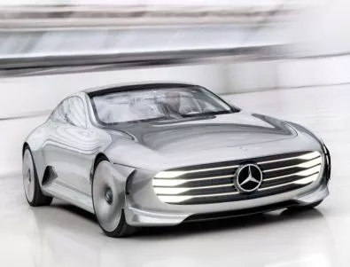Mercedes влиза в играта с изследователския Concept IAA