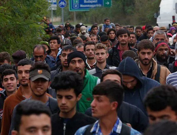Подготвят се политики за депортиране на икономическите мигранти от Европа