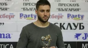 Семейството на нападател на Славия тегли заем, за да го лекува