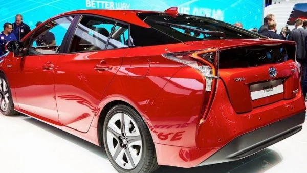 Toyota Prius е сред „звездите“ във Франкфурт