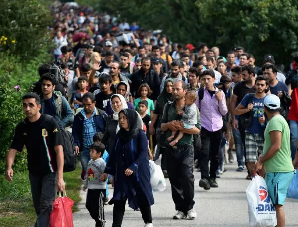 Хърватия с обвинения към Гърция, че организира маршрута на мигрантите