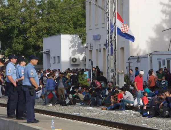 Хърватия праща армията на границата със Сърбия