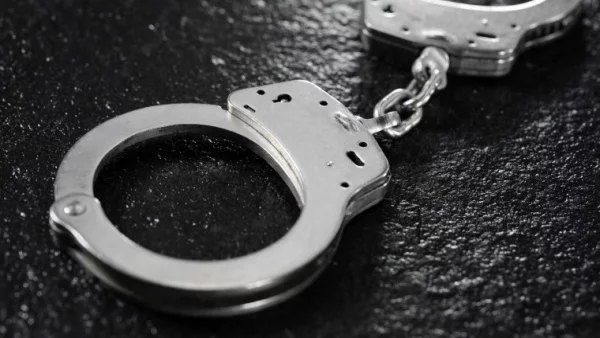 При спецакция задържаха 8 души заради измами с имоти