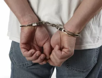 Арестуваха българин в Турция за трафик на крадени коли