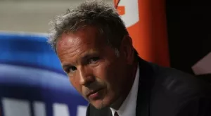 Синиша Михайлович официално не е треньор на Милан, ясен е заместникът му