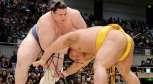 Аоияма прекъсна черна серия на турнира в Токио