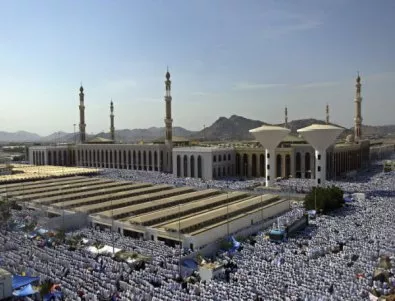 Саудитска Арабия предотврати атентат срещу Голямата джамия в Мека