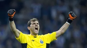 6 месеца по-късно Икер Касияс отново тренира