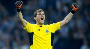 В мача с Макаби Касияс стана абсолютен рекордьор