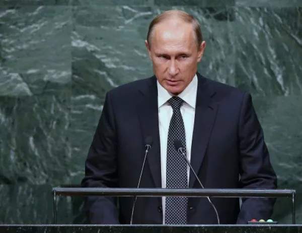 Путин към Марин льо Пен: Русия не се меси във френските избори