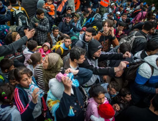 Полша в готовност да приеме 7000 бежанци