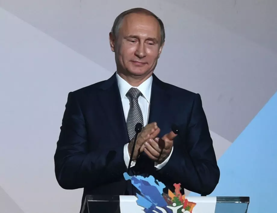 Путин иска да ни смени правителството - време е да го спрем