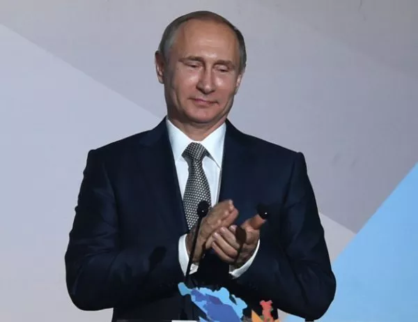 Радев е поканил Путин за Освобождението, руският президент приел радушно