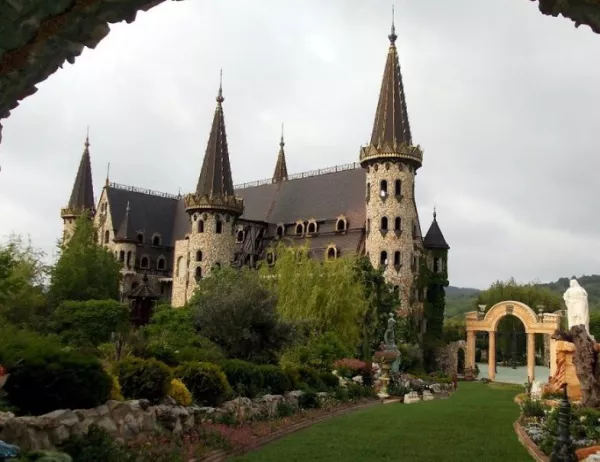 Замъкът в Равадиново се нареди в топ 3 на най-красивите замъци в Европа