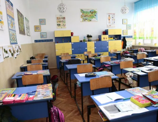 Над 50 са отпадналите от клас ученици в Асенoвградско