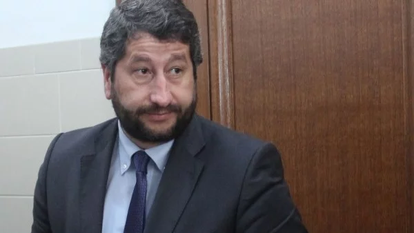 Христо Иванов: Борисов се опита да се разграничи от Пеевски и от Цеко Минев