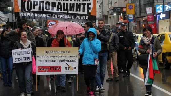 Европа ще загуби над 1 милион работни места заради ТПТИ