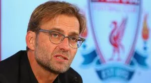 Ливърпул ще пазарува в Лестър