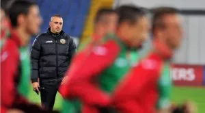 Петев нападнат от свой колега за бягството от националния