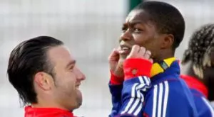 Сисе изнудва съотборник със секс клип