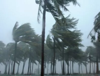 Десетки жертви във Фиджи заради страховит ураган