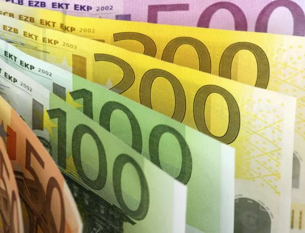 Авансовото плащане за европроекти е ударило държавата с над милиард лева