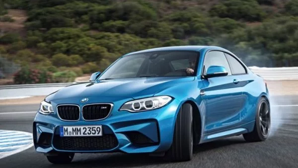 Ето го и официално: BMW M2 впряга 370 „коня“